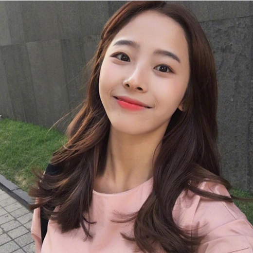 气质长发发型 气质长发美女