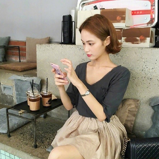 外翻短发发型图片 外翻短发图片