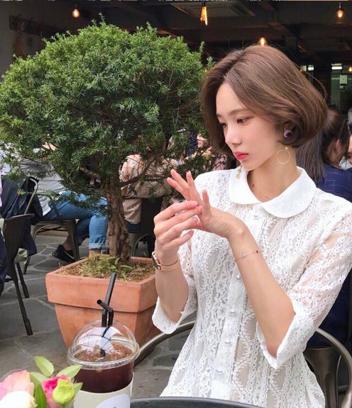 头发多适合烫什么发型 头发多烫什么发型好看