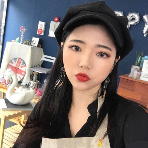 黑色发型女 黑色发型图片