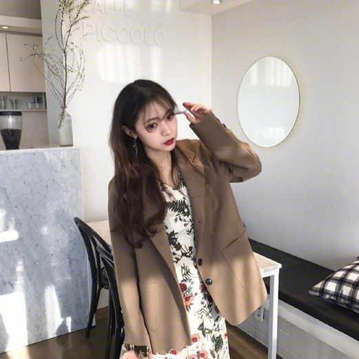 韩式微卷长发 女生微卷发型
