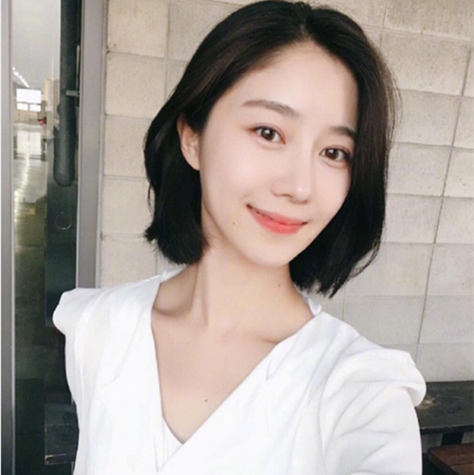 头发多适合什么短发 头发多适合什么样的短发