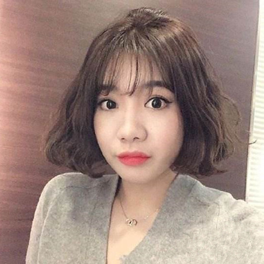 女生小卷短发 小卷发型图片短发