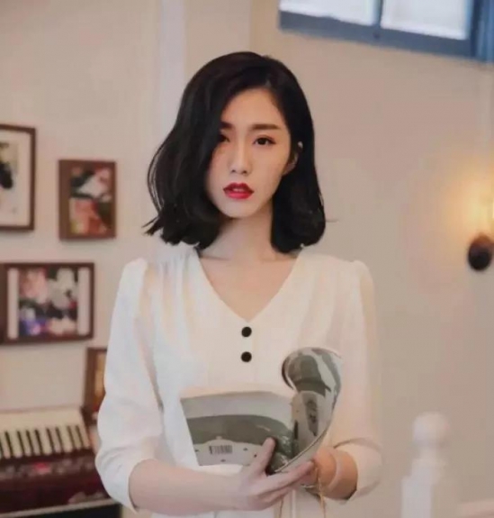 锁骨发发型图片 锁骨发发型女