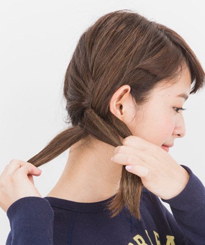 戴帽子扎什么头发好看 戴帽子扎头发