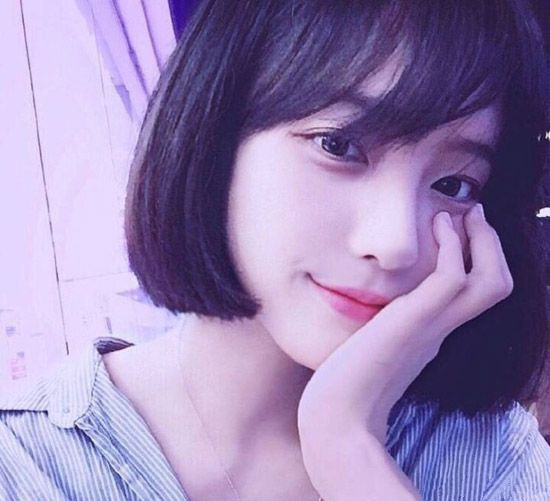 短发发型2024潮女图片 短发发型2024年