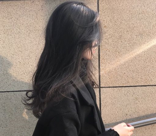 2024中长发卷发发型图片女 2024中长卷发发型