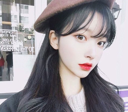 2024中长发卷发发型图片女 2024中长卷发发型