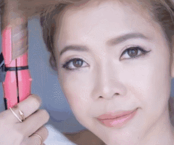 短发编发造型女=
