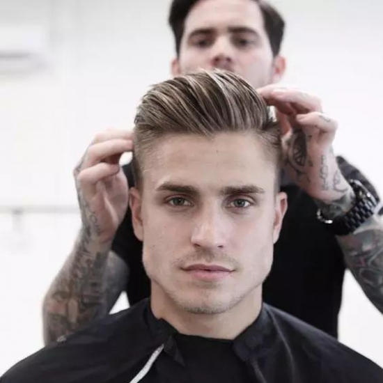 undercut 发型 男生秋冬发型图片