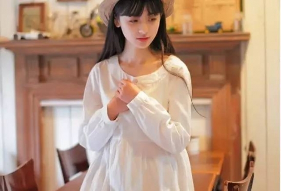 女生什么发型显脸瘦