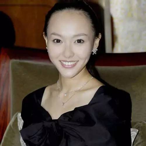 女生什么发型显脸瘦