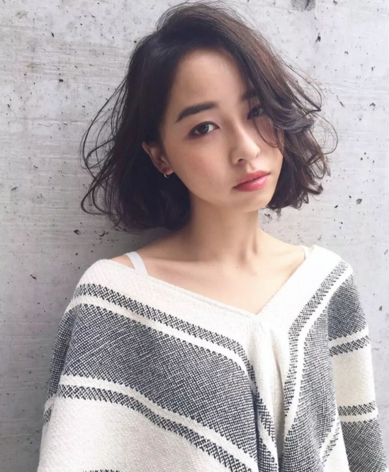 好看的淑女短发发型