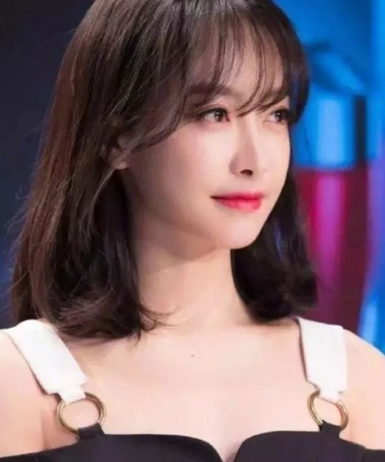 女生留什么刘海好看