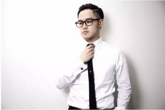 男生的夏天清爽发型图片