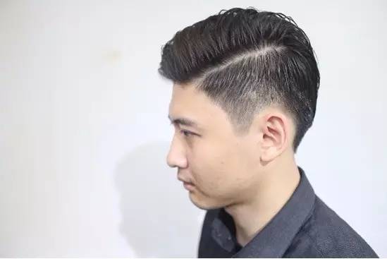 男生的夏天清爽发型图片
