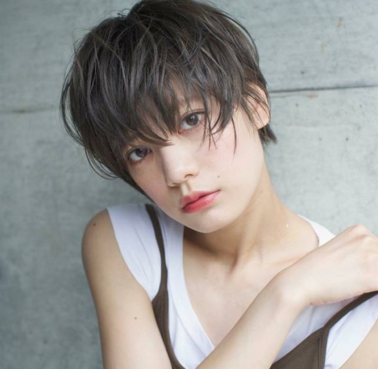 2024最新流行发型女