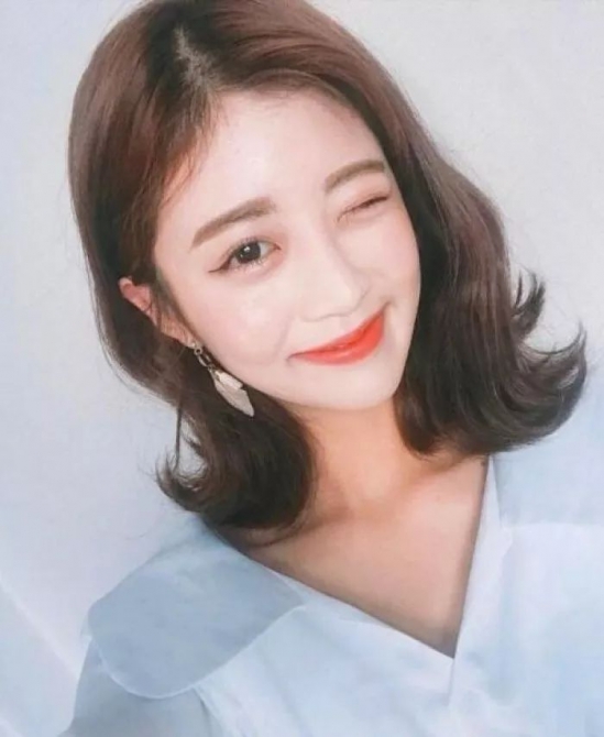 2024最新流行发型女