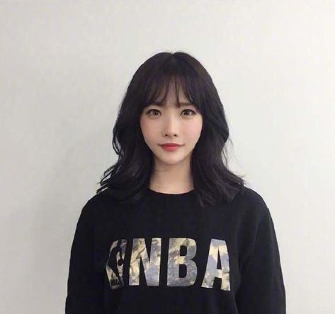 2024最新流行发型女