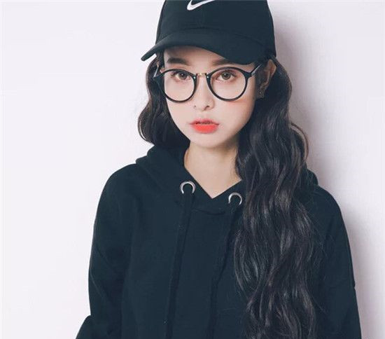 女生适合什么发型 女生留什么发型好看