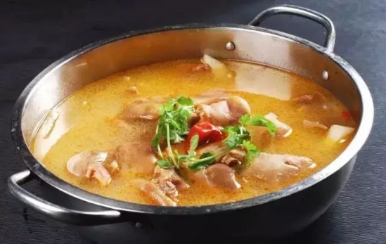 经常熬夜吃什么食物好