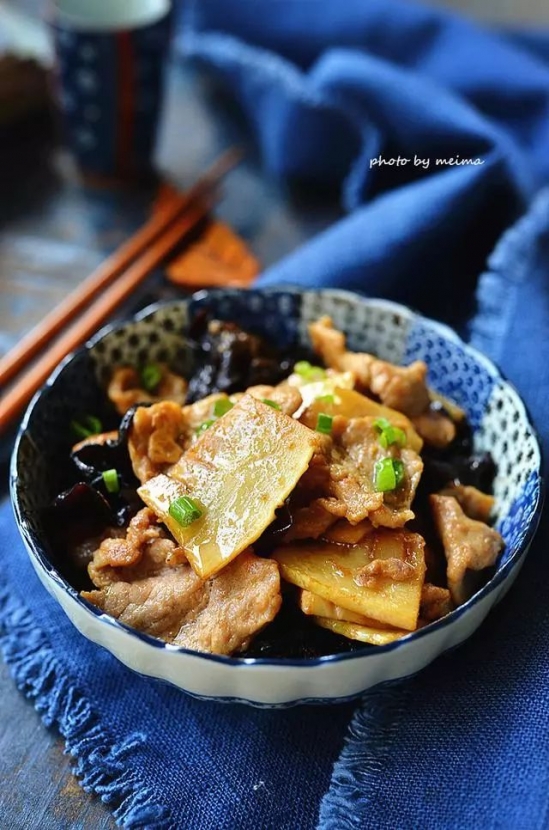 冬笋炒肉片的做法