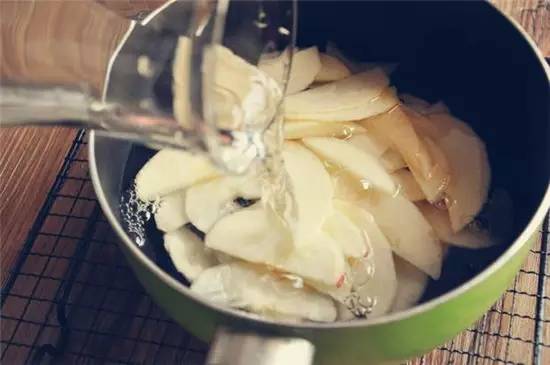 自制水果饮品的做法