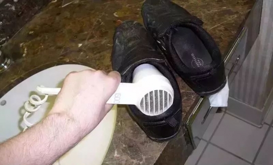 吹风机的作用及用途