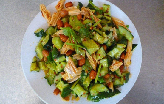 夏天吃凉菜好吗