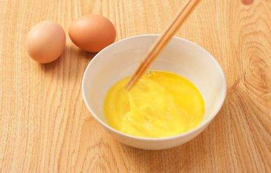 鸡蛋打散后能否隔夜放 鸡蛋液放一晚上能吃吗