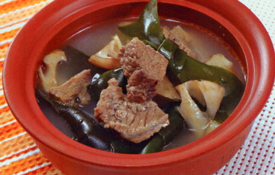 花甲里面的黑色东西能吃吗 花甲里面黑的能吃吗
