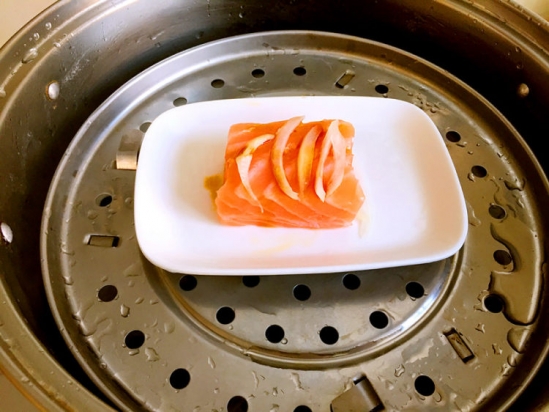 三文鱼要蒸多长时间 清蒸三文鱼几分钟