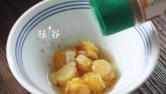 扇贝为什么要放粉丝 为什么做扇贝要加粉丝