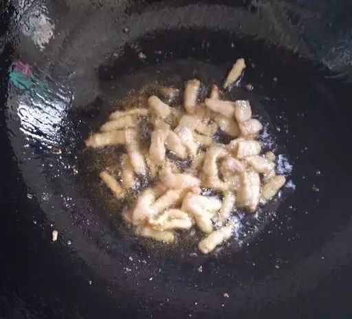 蒜苔炒肉怎么做好吃