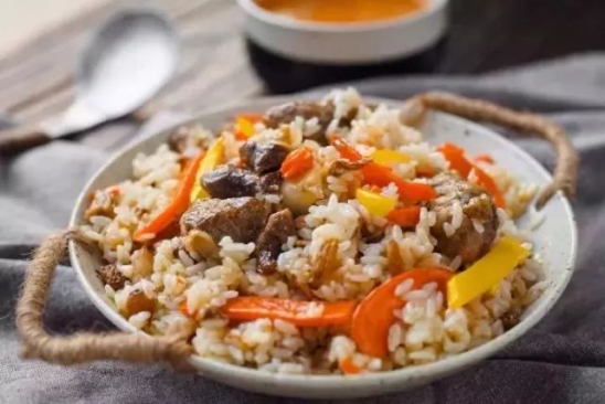 羊肉抓饭怎么做