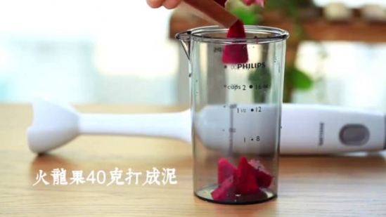 椰丝牛奶小方块的做法 宝宝最爱吃的甜品做法