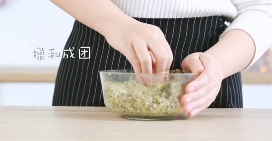 宝宝红薯饼的做法 红薯藜麦饼的做法步骤详解
