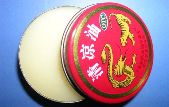 宝宝可以擦清凉油吗 宝宝能擦清凉油吗