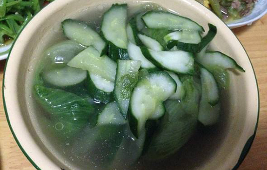 婴儿湿疹吃什么 宝宝湿疹吃什么食物好得快