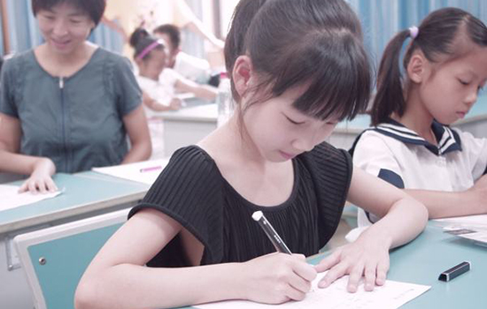 小孩练字有好处吗 小孩练字有什么好处