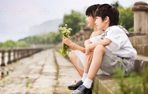 夫妻吵架对孩子的影响