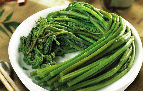 孕妇可以吃蕨菜吗 孕妇能吃蕨菜吗