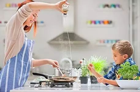 添加辅食的注意事项 这些辅食黑名单妈妈要知道