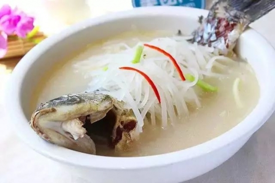 哺乳期吃什么催奶水