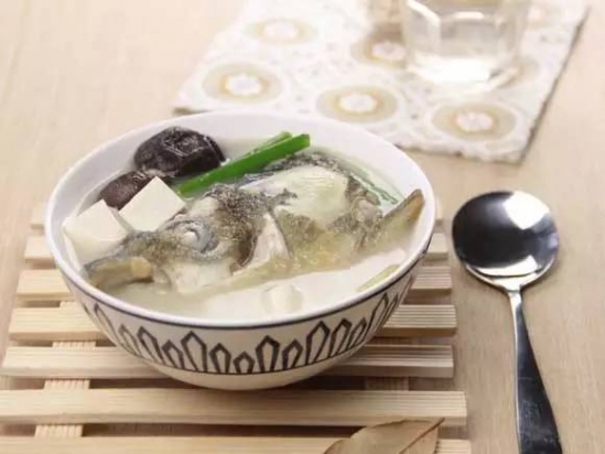 产后怎么喝催乳汤