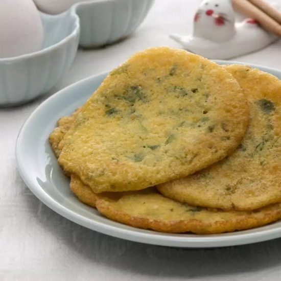 芹菜饼的做法 宝宝芹菜蛋饼做法介绍