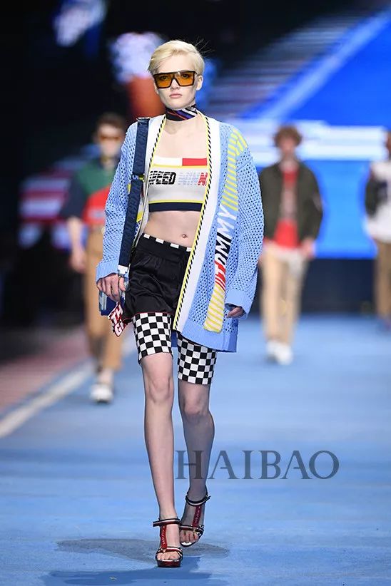 春季针织开衫搭配图片