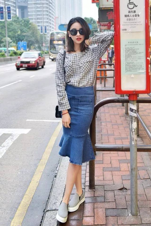 春季女生衬衫搭配图片