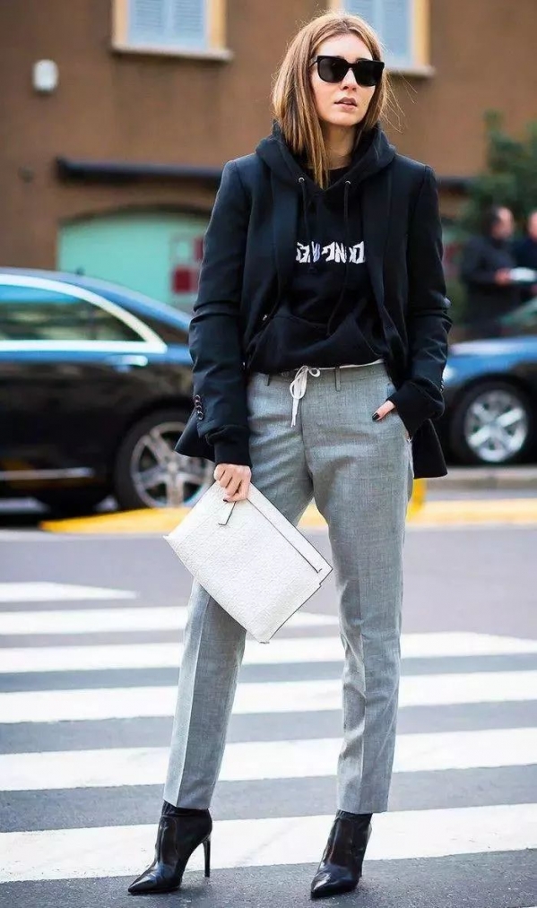 春季卫衣搭配图片女