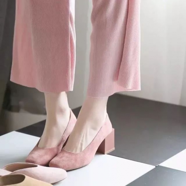 怎样穿衣服搭配好看